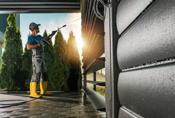 Best Fence Cleaning and Maintenance in Davenport, IA